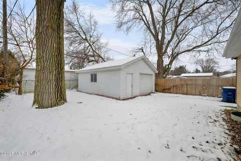 Tiny photo for 1825 Northover Road, Toledo, OH 43613 (MLS # 10002114)