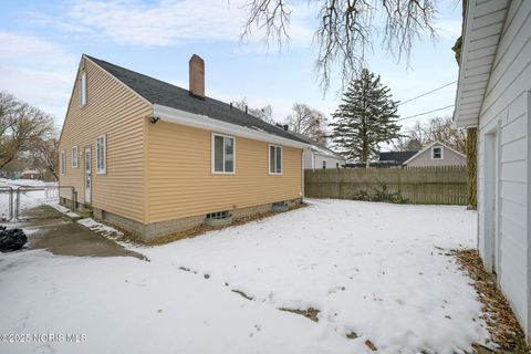 Tiny photo for 1825 Northover Road, Toledo, OH 43613 (MLS # 10002114)