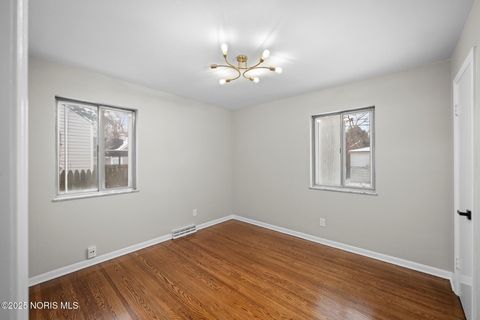 Tiny photo for 1825 Northover Road, Toledo, OH 43613 (MLS # 10002114)