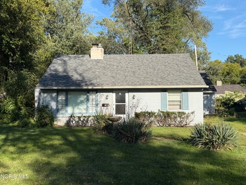 Photo of 1928 Copley Drive, Toledo, OH 43615 (MLS # 10013500)