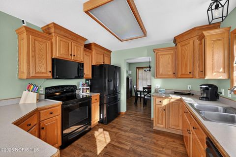 Tiny photo for 106 Browne Drive, Haskins, OH 43525 (MLS # 10004058)