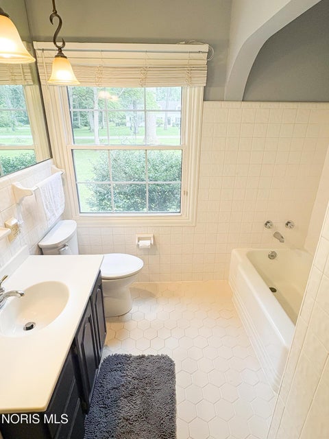 Tiny photo for 4911 Rolandale Avenue, Toledo, OH 43623 (MLS # 10012278)