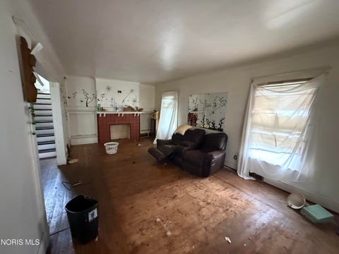 Tiny photo for 320 Boston Place, Toledo, OH 43610 (MLS # 10014355)
