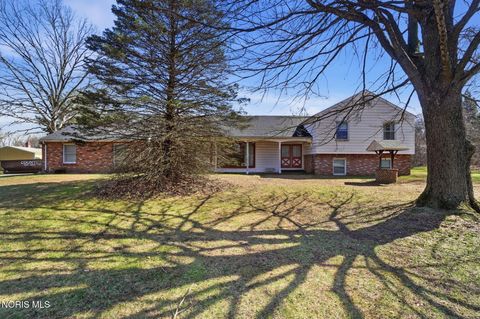 Tiny photo for 7032 County Road 2, Swanton, OH 43558 (MLS # 10005227)