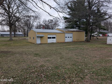 Tiny photo for 7032 County Road 2, Swanton, OH 43558 (MLS # 10005227)
