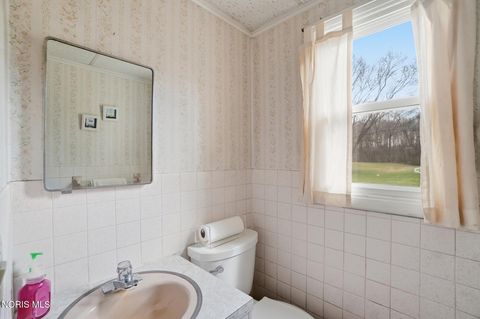 Tiny photo for 7032 County Road 2, Swanton, OH 43558 (MLS # 10005227)