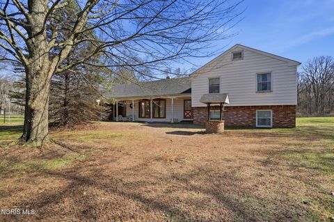 Tiny photo for 7032 County Road 2, Swanton, OH 43558 (MLS # 10005227)