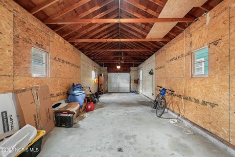 Tiny photo for 2210 Glenview Drive, Maumee, OH 43537 (MLS # 10000988)