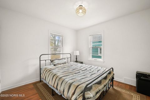 Tiny photo for 2210 Glenview Drive, Maumee, OH 43537 (MLS # 10000988)