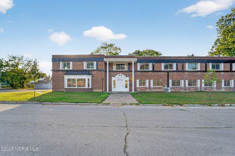 Photo of 3151 Chollett Drive, Toledo, OH 43606 (MLS # 10000244)