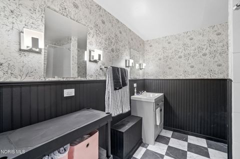 Tiny photo for 3660 W Lincolnshire Boulevard, Toledo, OH 43606 (MLS # 10004606)