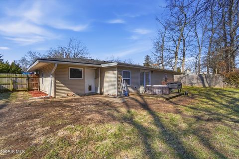 Tiny photo for 3660 W Lincolnshire Boulevard, Toledo, OH 43606 (MLS # 10004606)