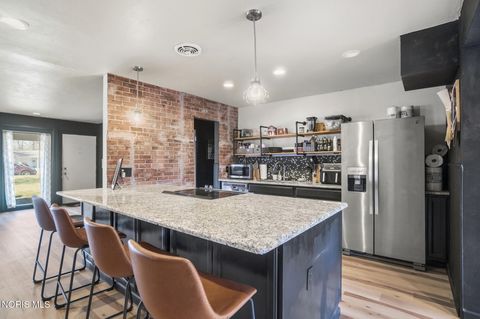 Tiny photo for 3660 W Lincolnshire Boulevard, Toledo, OH 43606 (MLS # 10004606)