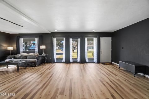 Tiny photo for 3660 W Lincolnshire Boulevard, Toledo, OH 43606 (MLS # 10004606)