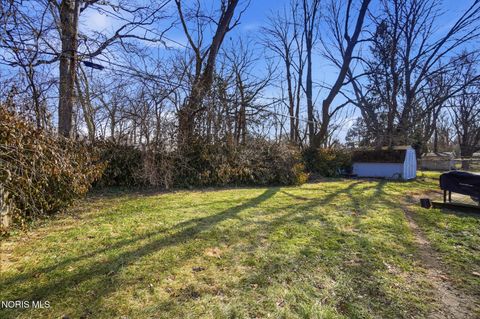 Tiny photo for 3660 W Lincolnshire Boulevard, Toledo, OH 43606 (MLS # 10004606)