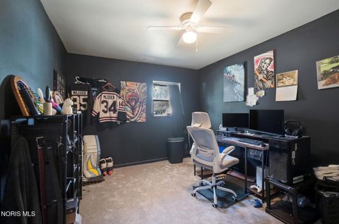 Tiny photo for 3660 W Lincolnshire Boulevard, Toledo, OH 43606 (MLS # 10004606)