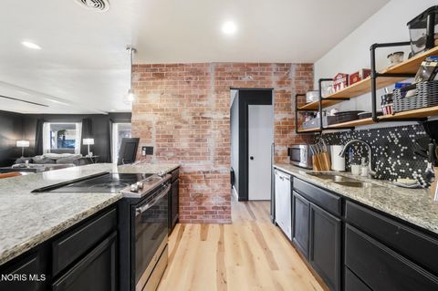 Tiny photo for 3660 W Lincolnshire Boulevard, Toledo, OH 43606 (MLS # 10004606)