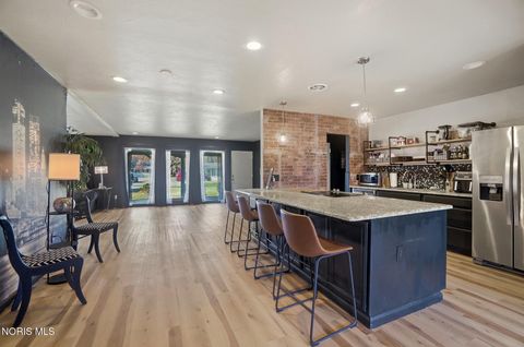 Tiny photo for 3660 W Lincolnshire Boulevard, Toledo, OH 43606 (MLS # 10004606)