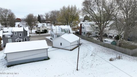 Tiny photo for 307 Middle Street, Archbold, OH 43502 (MLS # 10001567)