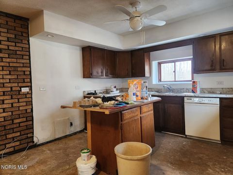 Tiny photo for 6324 Bapst Avenue, Toledo, OH 43615 (MLS # 10005659)