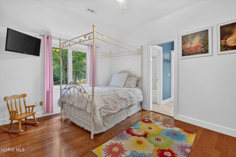 Tiny photo for 4829 Devilbiss Court, Toledo, OH 43623 (MLS # 10011054)