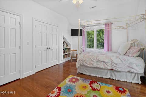 Tiny photo for 4829 Devilbiss Court, Toledo, OH 43623 (MLS # 10011054)