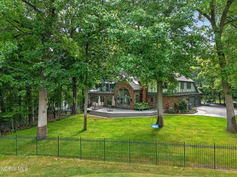 Tiny photo for 4829 Devilbiss Court, Toledo, OH 43623 (MLS # 10011054)