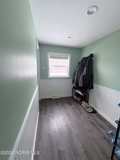 Tiny photo for 105 Pennsylvania Avenue, Swanton, OH 43558 (MLS # 10003426)