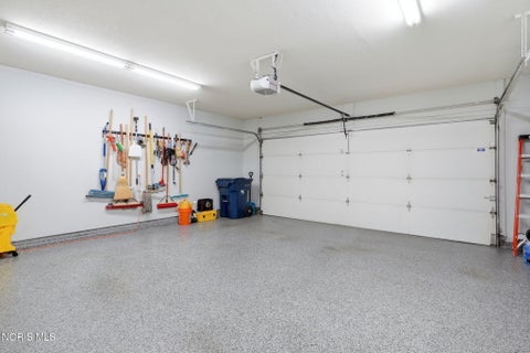 Tiny photo for 8130 Quarry View Place, Maumee, OH 43537 (MLS # 10012145)