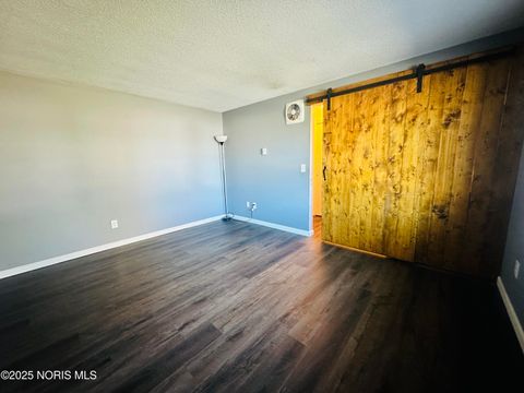 Tiny photo for 1210 Bavarian Lane, Bryan, OH 43506 (MLS # 10000487)