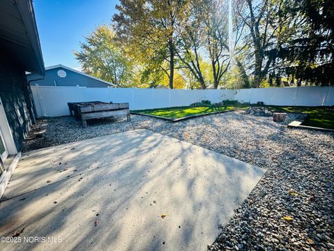 Tiny photo for 1210 Bavarian Lane, Bryan, OH 43506 (MLS # 10000487)