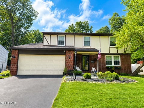 Tiny photo for 6247 W Pembridge Drive, Toledo, OH 43615 (MLS # 10012093)