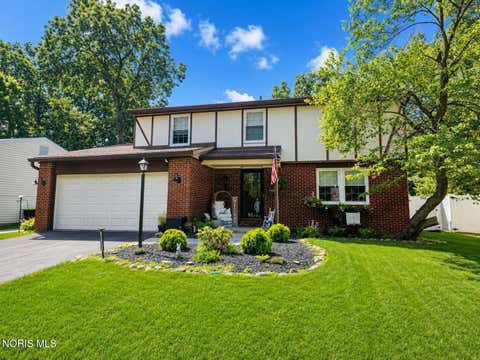 Photo of 6247 W Pembridge Drive, Toledo, OH 43615 (MLS # 10012093)