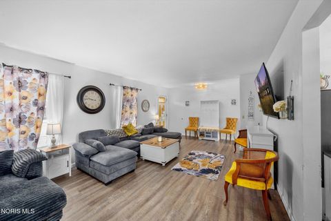 Tiny photo for 7924 Harrow Court, Sylvania, OH 43560 (MLS # 10004467)