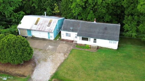 Photo of 6586 State Route 15, Defiance, OH 43512 (MLS # 10008999)