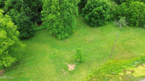 Tiny photo for 6586 State Route 15, Defiance, OH 43512 (MLS # 10008999)