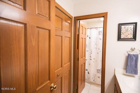Tiny photo for 8433 Indian Lake Drive, Findlay, OH 45840 (MLS # 10008004)