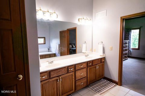 Tiny photo for 8433 Indian Lake Drive, Findlay, OH 45840 (MLS # 10008004)