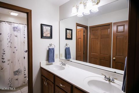 Tiny photo for 8433 Indian Lake Drive, Findlay, OH 45840 (MLS # 10008004)