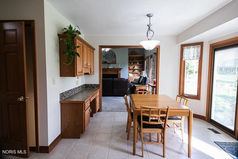 Tiny photo for 8433 Indian Lake Drive, Findlay, OH 45840 (MLS # 10008004)