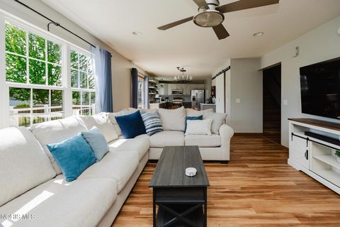 Tiny photo for 490 Flintlock Court, Findlay, OH 45840 (MLS # 10006732)