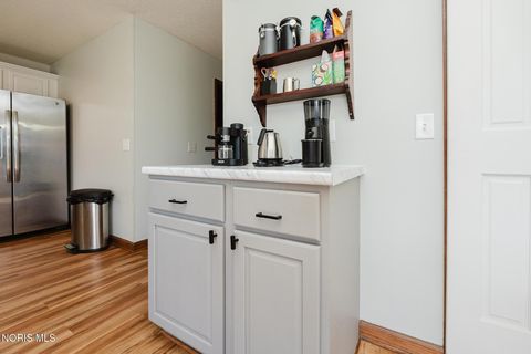 Tiny photo for 490 Flintlock Court, Findlay, OH 45840 (MLS # 10006732)