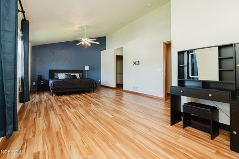 Tiny photo for 490 Flintlock Court, Findlay, OH 45840 (MLS # 10006732)