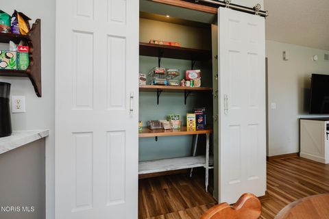 Tiny photo for 490 Flintlock Court, Findlay, OH 45840 (MLS # 10006732)