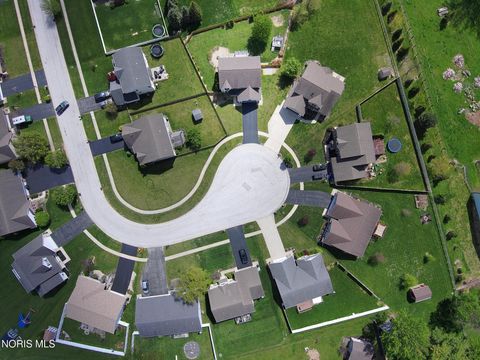 Tiny photo for 490 Flintlock Court, Findlay, OH 45840 (MLS # 10006732)