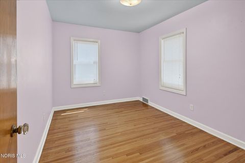 Tiny photo for 3425 Brantford Road, Ottawa Hills, OH 43606 (MLS # 10008451)