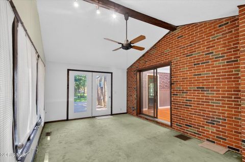 Tiny photo for 3425 Brantford Road, Ottawa Hills, OH 43606 (MLS # 10008451)