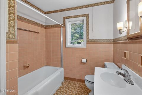 Tiny photo for 3425 Brantford Road, Ottawa Hills, OH 43606 (MLS # 10008451)