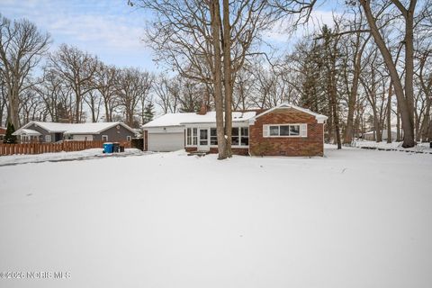 Tiny photo for 5143 Fairgreen Drive, Toledo, OH 43613 (MLS # 10003769)