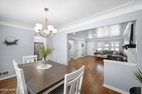 Tiny photo for 5143 Fairgreen Drive, Toledo, OH 43613 (MLS # 10003769)